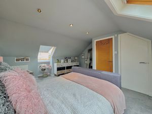 Photo 4- click for photo gallery